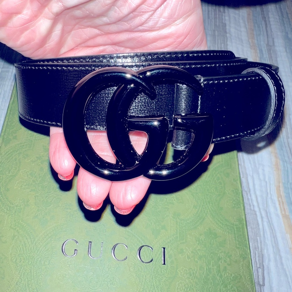 GG black on black belt